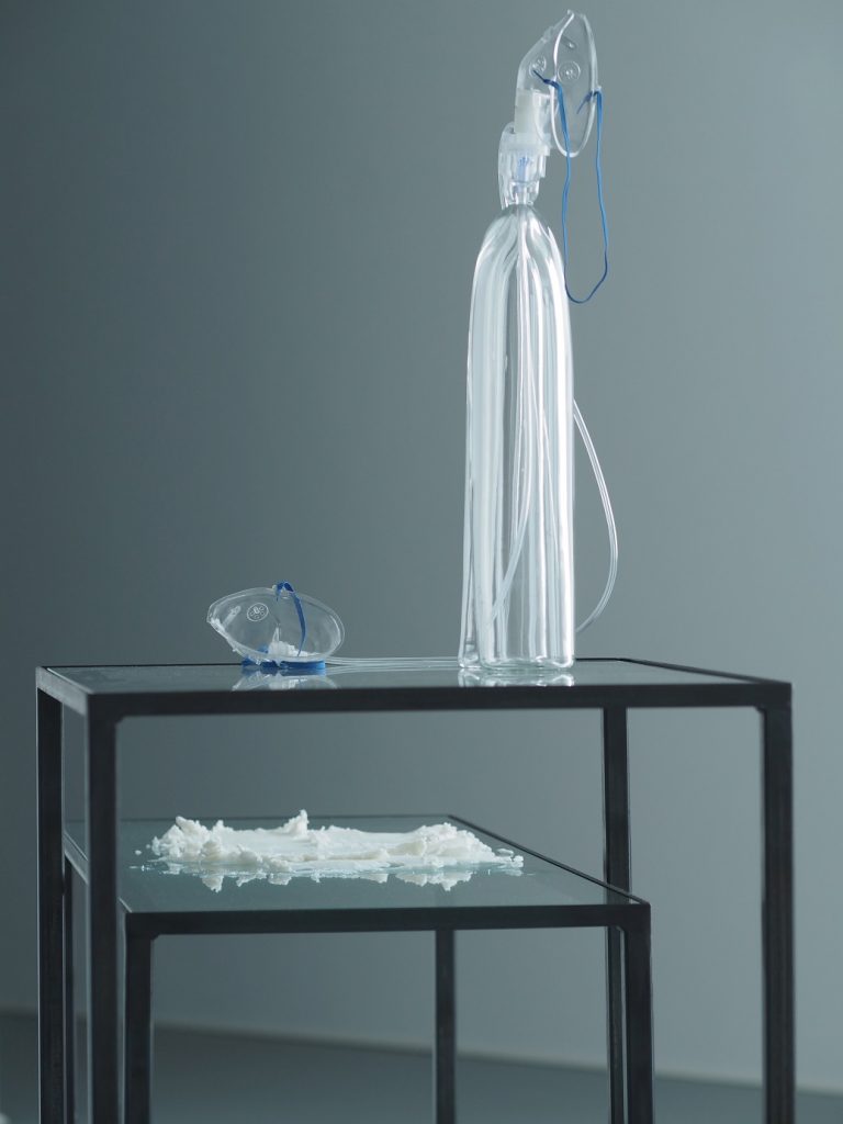 The Smell of Glass – My Need of Smell, 2018, blown glass, breathing masks, metal desks, float glass, odourless fat. Dimensions variable. Lena Trost’s artistic practice